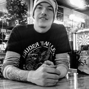 Meet your Posher, Adam